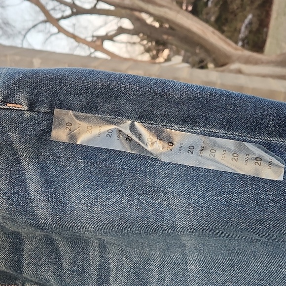 NWT American Eagle 20 Long 35 W High V-Rise Mom Jeans - Picture 11 of 15